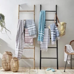 Hamamtuch L 170 X B 90cm SURFSIDE In Hellgrau 9 Hamamtuch L 170 X B 90cm SURFSIDE In Hellgrau -Butlers butlers hamamtuch l 170 x b 90cm surfside in hellgrau 1