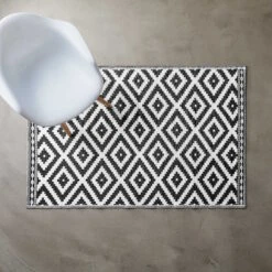 In- & Outdoor-Teppich Ethno Rauten L 180 X B 118cm COLOUR CLASH In Schwarz-Weiß 12 In- & Outdoor-Teppich Ethno Rauten L 180 X B 118cm COLOUR CLASH In Schwarz-Weiß -Butlers butlers in and outdoor teppich ethno rauten l 180 x b 118cm colour clash in schwarz weiss 2