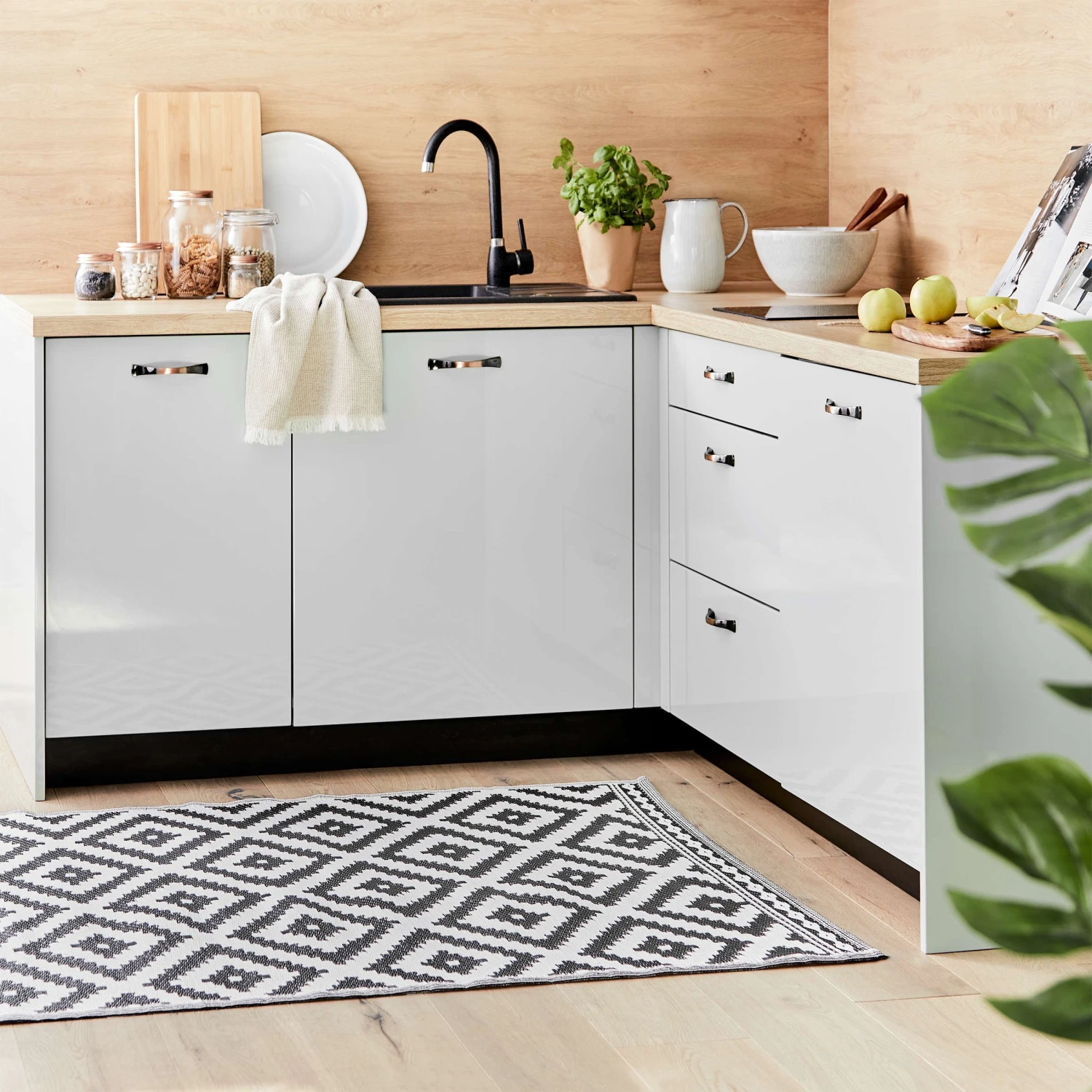 In- & Outdoor-Teppich Ethno Rauten L 180 X B 118cm COLOUR CLASH In Schwarz-Weiß 9 In- & Outdoor-Teppich Ethno Rauten L 180 X B 118cm COLOUR CLASH In Schwarz-Weiß – Bild 7