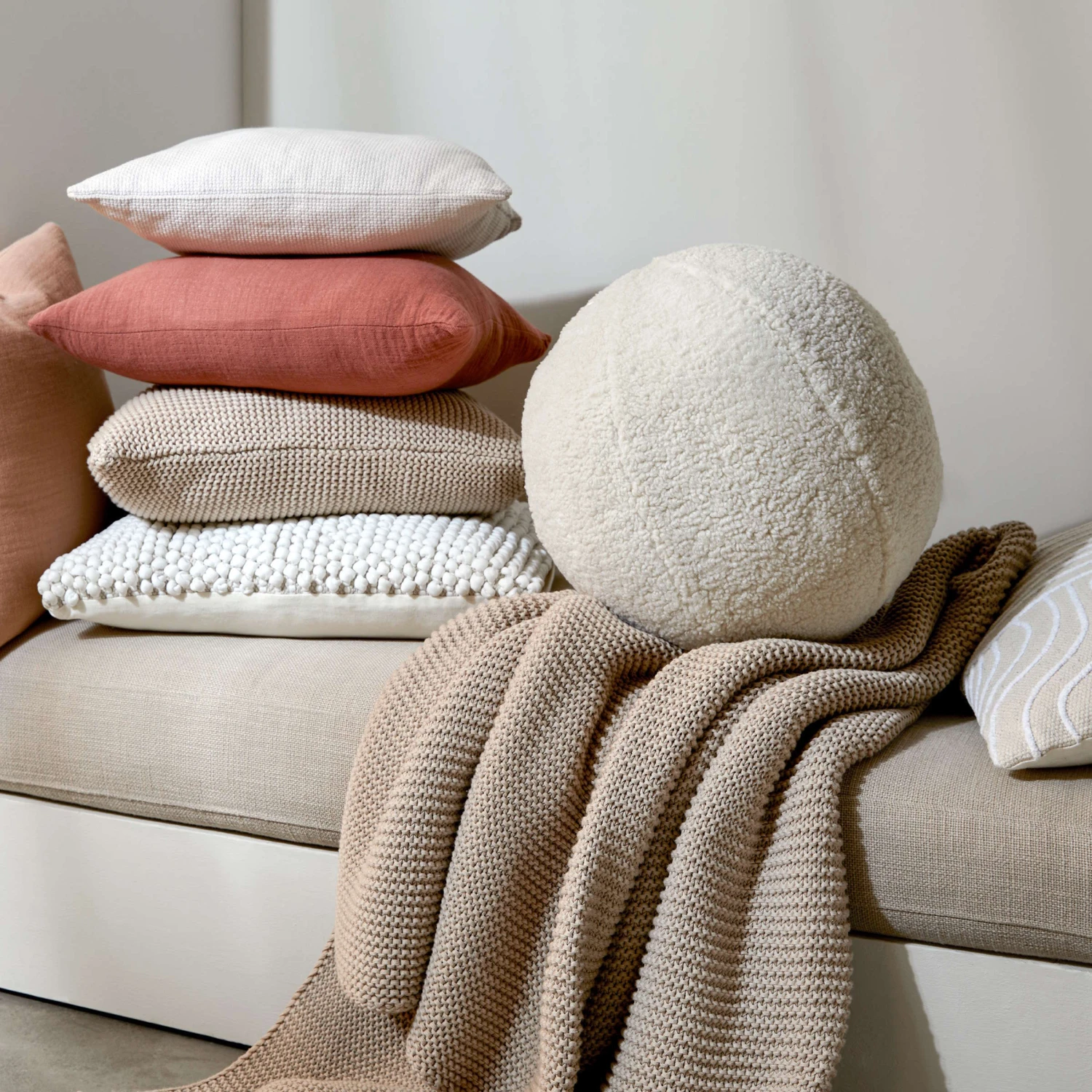 Kissen L 50 X B 50cm KALEA In Beige 7 Kissen L 50 X B 50cm KALEA In Beige – Bild 5